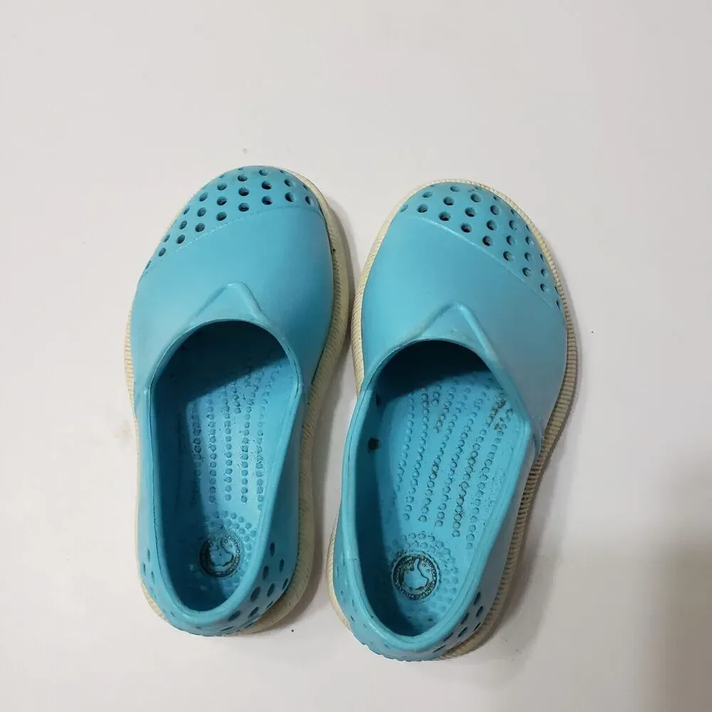Native Kids Girl 5 Bright Blue Breathable Comfort‎ Shoes Eyelet Details Water